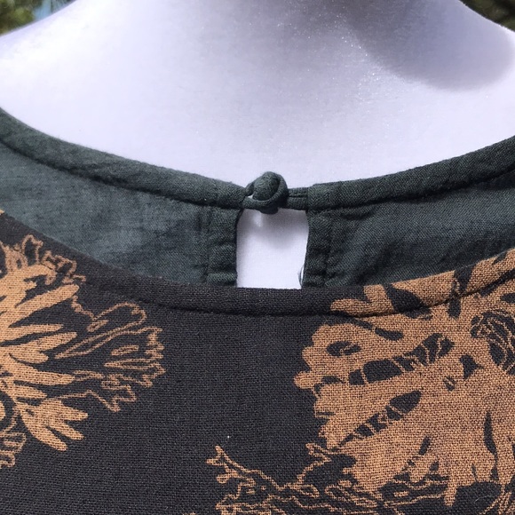 Embroidered Wearable Art Short Sleeve Dress L - Picture 3 of 7